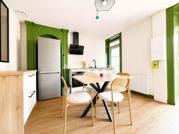 Location                                                      Appartement
                        
                     2 pièces                      47 m2                     à Lons-le-Saunier