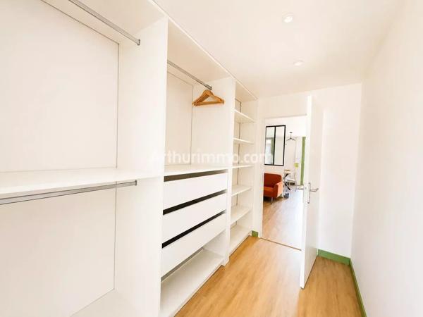 Location                                                      Appartement
                        
                     2 pièces                      47 m2                     à Lons-le-Saunier