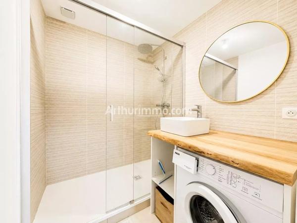 Location                                                      Appartement
                        
                     2 pièces                      47 m2                     à Lons-le-Saunier