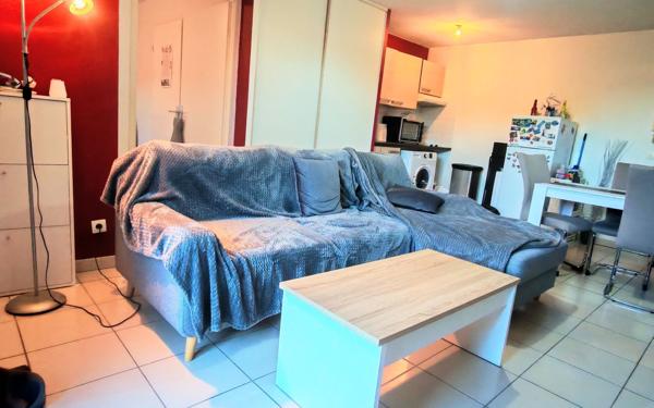 Appartement à vendre    2 pièces •  Saint-Perdon