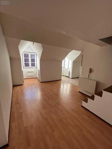 Achat - Immeuble Langres 52200 15 pièces 250 m 2 143 m 2