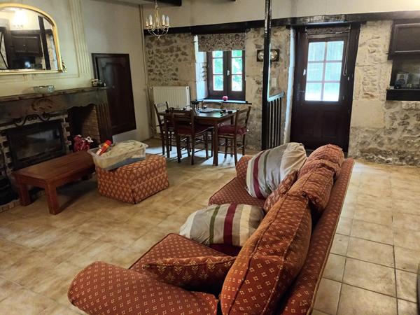 Maison en Pierre à Valence-en-poitou
