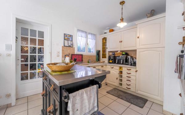 Maison à vendre    4 pièces •  Biscarrosse