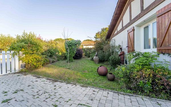 Maison à vendre    4 pièces •  Biscarrosse