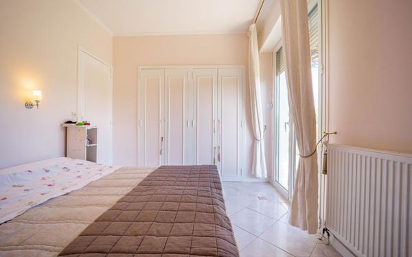 Maison à vendre    4 pièces •  Tresses