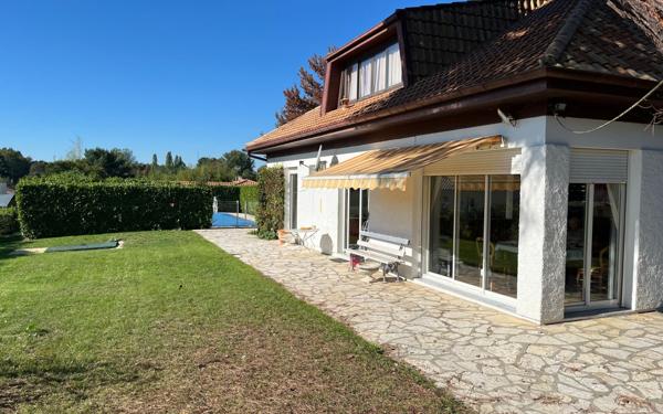 Maison à vendre    4 pièces •  Tresses