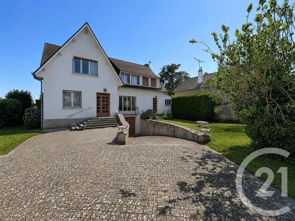 Maison à vendre  8 pièces - 225 m 2   GALLARDON  - 28