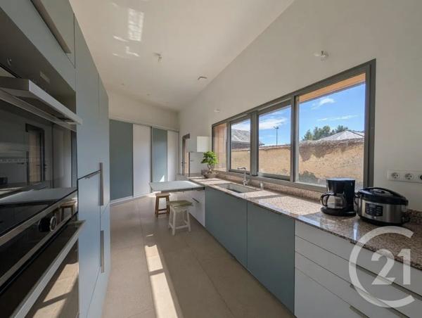 Maison à vendre  8 pièces - 225 m 2   GALLARDON  - 28