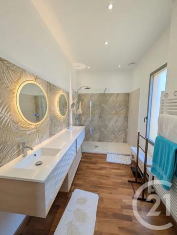 Maison à vendre  8 pièces - 225 m 2   GALLARDON  - 28