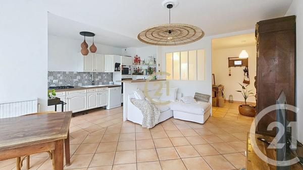 Appartement F5 à vendre  5 pièces - 96 m 2   VIGNEUX SUR SEINE  - 91