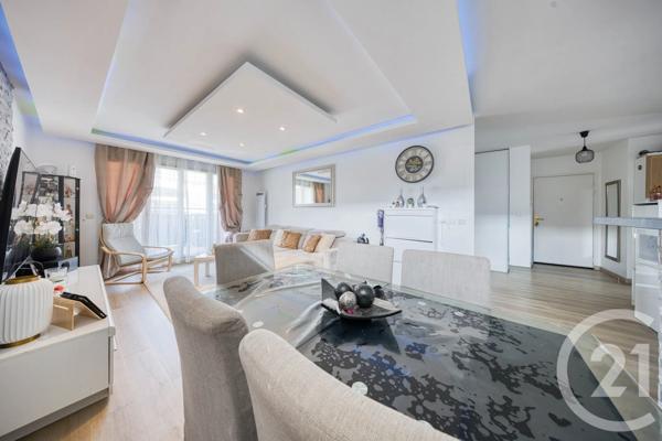 Appartement F5 à vendre  5 pièces - 96 m 2   VIGNEUX SUR SEINE  - 91