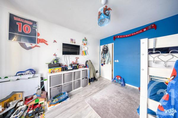 Appartement F5 à vendre  5 pièces - 96 m 2   VIGNEUX SUR SEINE  - 91