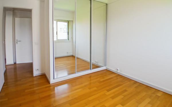 Appartement à vendre    2 pièces • 45,95 m2 Nice