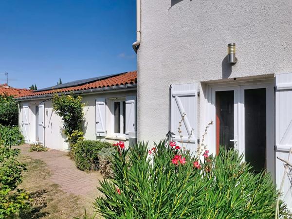 Grande maison rénovée avec goût