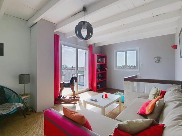 Grande maison rénovée avec goût