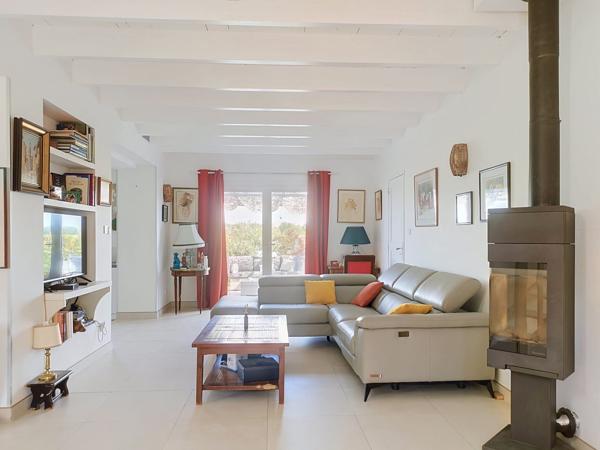 Grande maison rénovée avec goût