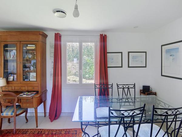 Grande maison rénovée avec goût