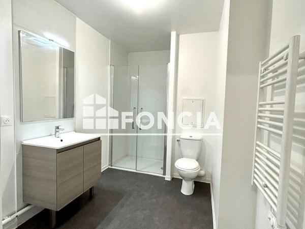 Location Appartement 2 pièces 45.49 m² - 33 BOULEVARD SAINT SIMON Drancy 93700