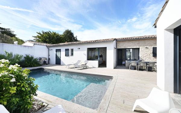 Maison à vendre    5 pièces •  Saint-Clément-des-Baleines