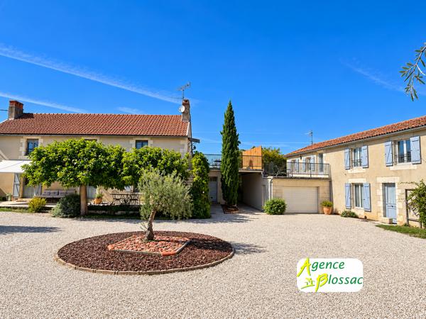 PROPRIETE DE CARACTERE AVEC CHAMBRES D HOTES ET GITE