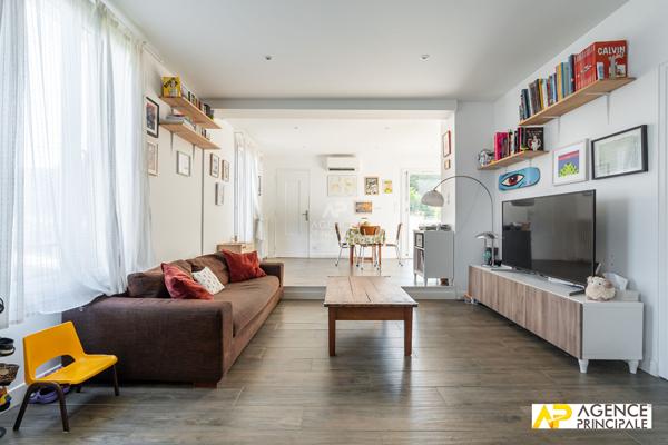 Maison Maisons Laffitte 4 pièce(s) 93 m2 - 3 chambres - sdb sdouche - sous sol total avec bureau 695 000 € **  - Référence  4714