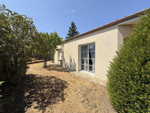 MONTAIGU-VENDEE / Vente Maison 4 Pièces 94 m²