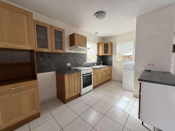 MONTAIGU-VENDEE / Vente Maison 4 Pièces 94 m²