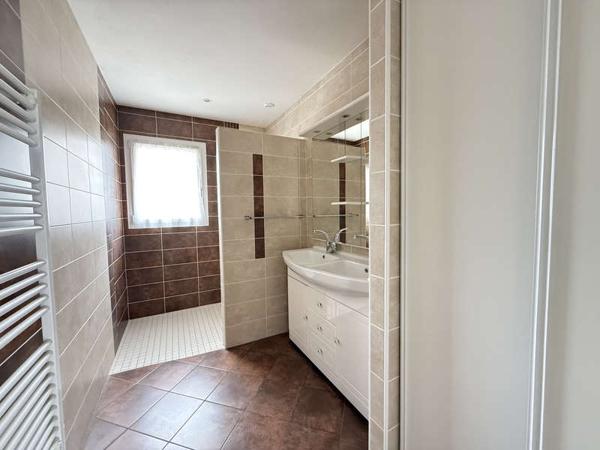 MONTAIGU-VENDEE / Vente Maison 4 Pièces 94 m²