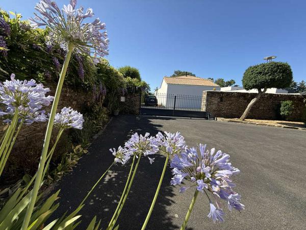 MONTAIGU-VENDEE / Vente Maison 4 Pièces 94 m²
