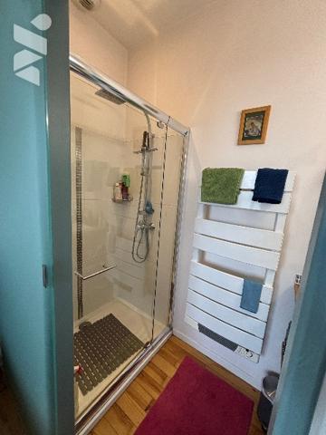 Maison 96,61 m2 rénovée avec terrasse, terrain et vues dégagées – Premières hauteurs d'Aix-les-Bains