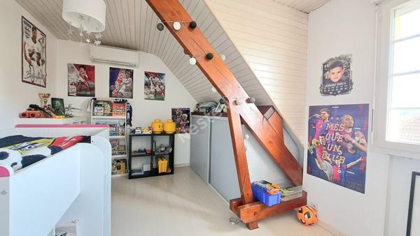 Maison Luzarches 5 pièces 122m²