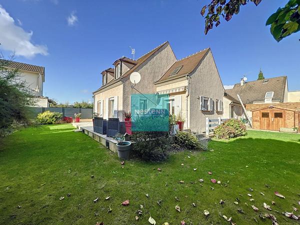 FRANCONVILLE à vendre Maison individuelle de charme avec jardin paysager, proche commodités et gare de Franconville