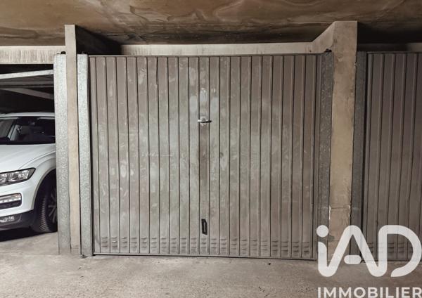 Parking à vendre 12 m² Paris 19