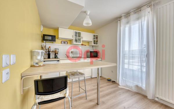 Appartement à vendre    1 pièce • 29,81 m2 Montévrain