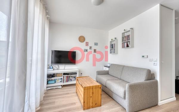 Appartement à vendre    1 pièce • 29,81 m2 Montévrain