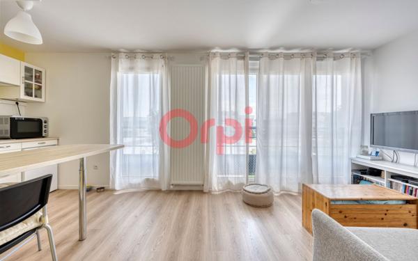 Appartement à vendre    1 pièce • 29,81 m2 Montévrain