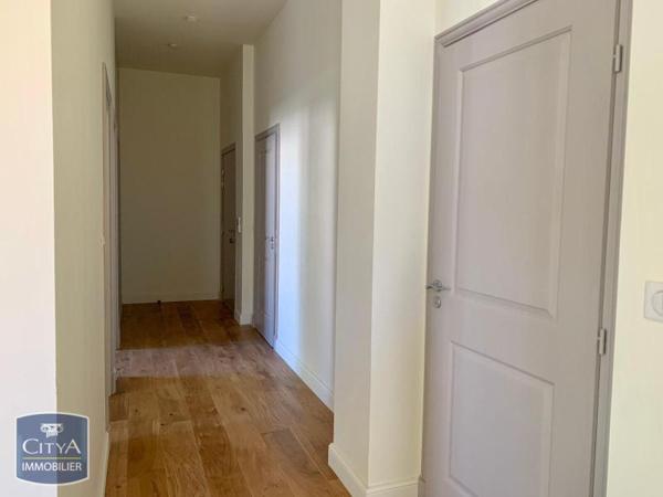 Appartement à louer 3 pièces 59.69m²