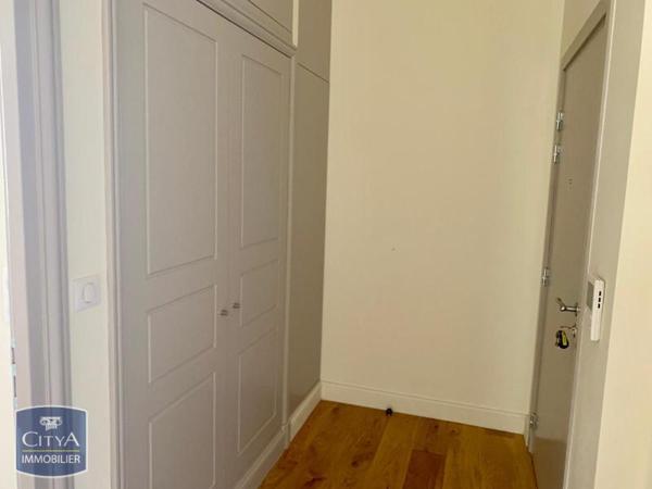 Appartement à louer 3 pièces 59.69m²