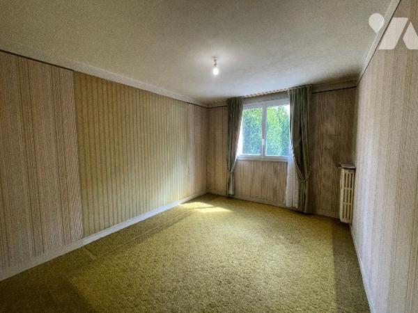 CAEN CENTRE VILLE APPARTEMENT 4 PIECES A RENOVER