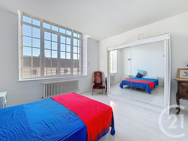 Appartement F7 à vendre  7 pièces - 171,72 m2 MIRECOURT - 88