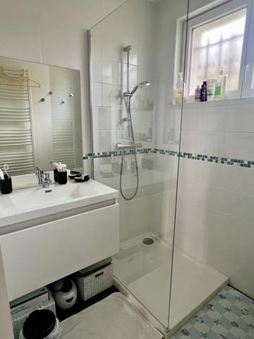 Smarves (86240) SMARVES - MAISON FAMILIALE- 5 CHAMBRES AVEC VUE DÉGAGÉE