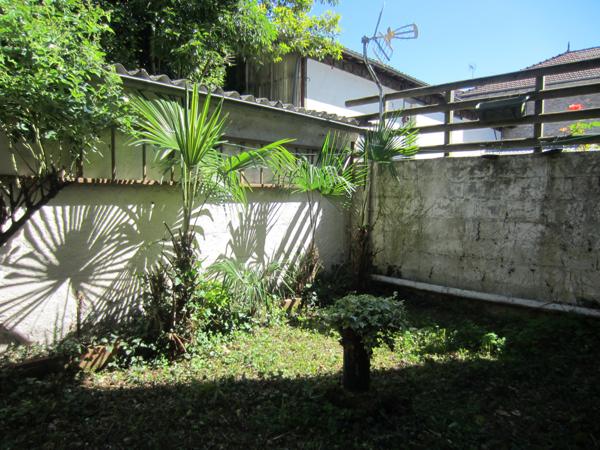 Salies-du-Salat (31260) Studio avec cour proche du centre-ville.