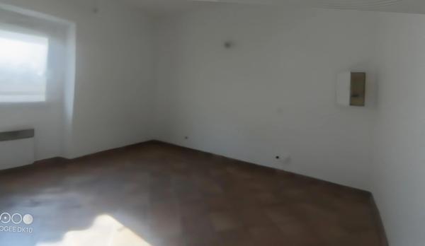 Appartement à vendre 2 pièces PERTUIS (84)