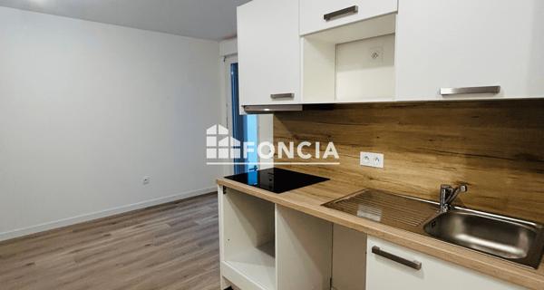 Location Appartement 3 pièces 57.4 m² - Juvisy-sur-orge 91260