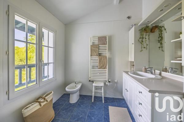 Maison d’architecte 6 pièces de 241 m² à Ascain (64310)