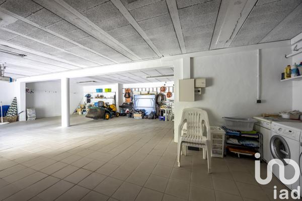 Maison à vendre 6 pièces 241 m² Ascain