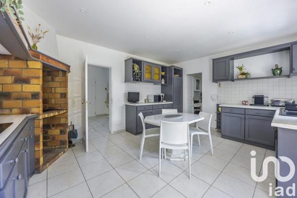 Maison d’architecte 6 pièces de 241 m² à Ascain (64310)