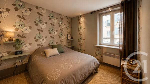 Appartement F3 à vendre  3 pièces - 73,10 m 2   PONTARLIER  - 25