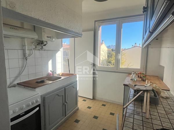 Aix sud - location T3 avec cave