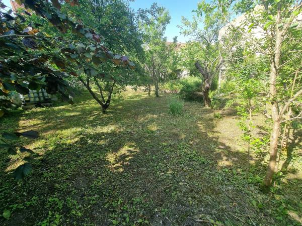 Au Mée village, Meulière de 115 m2 sur un terrain de 637 m2